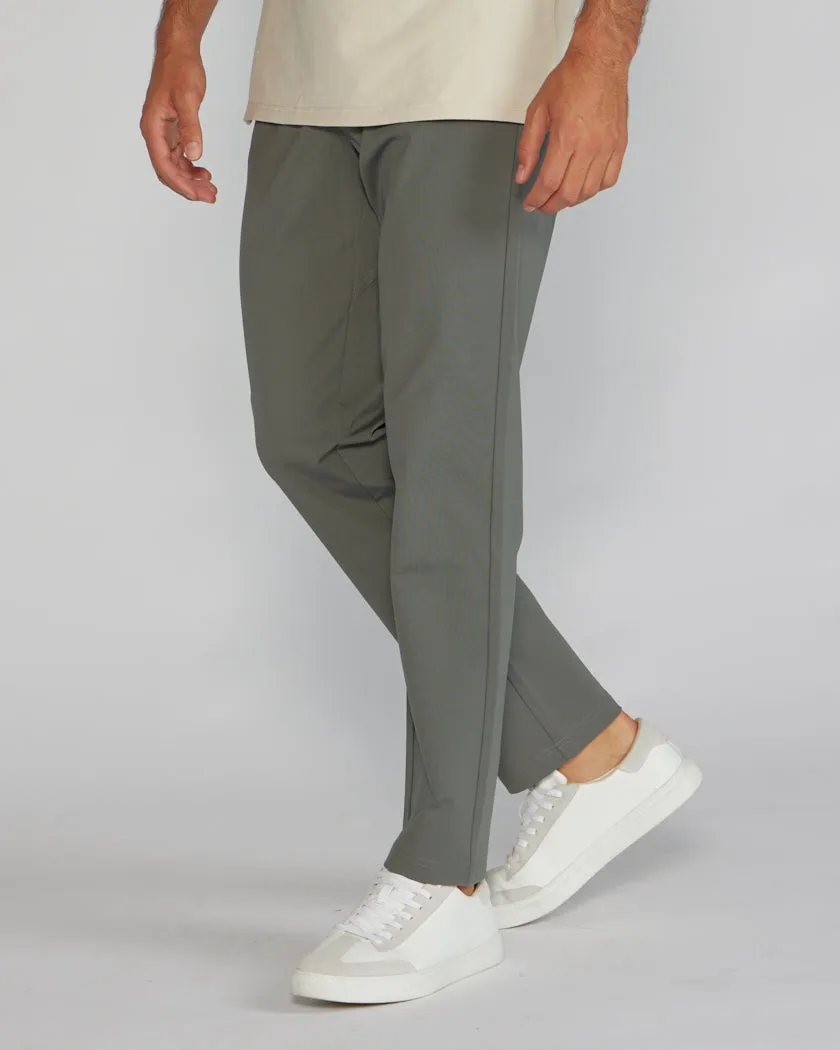 Everyday Pant 2.0 - Straight Fit <!-- Size 38 -->