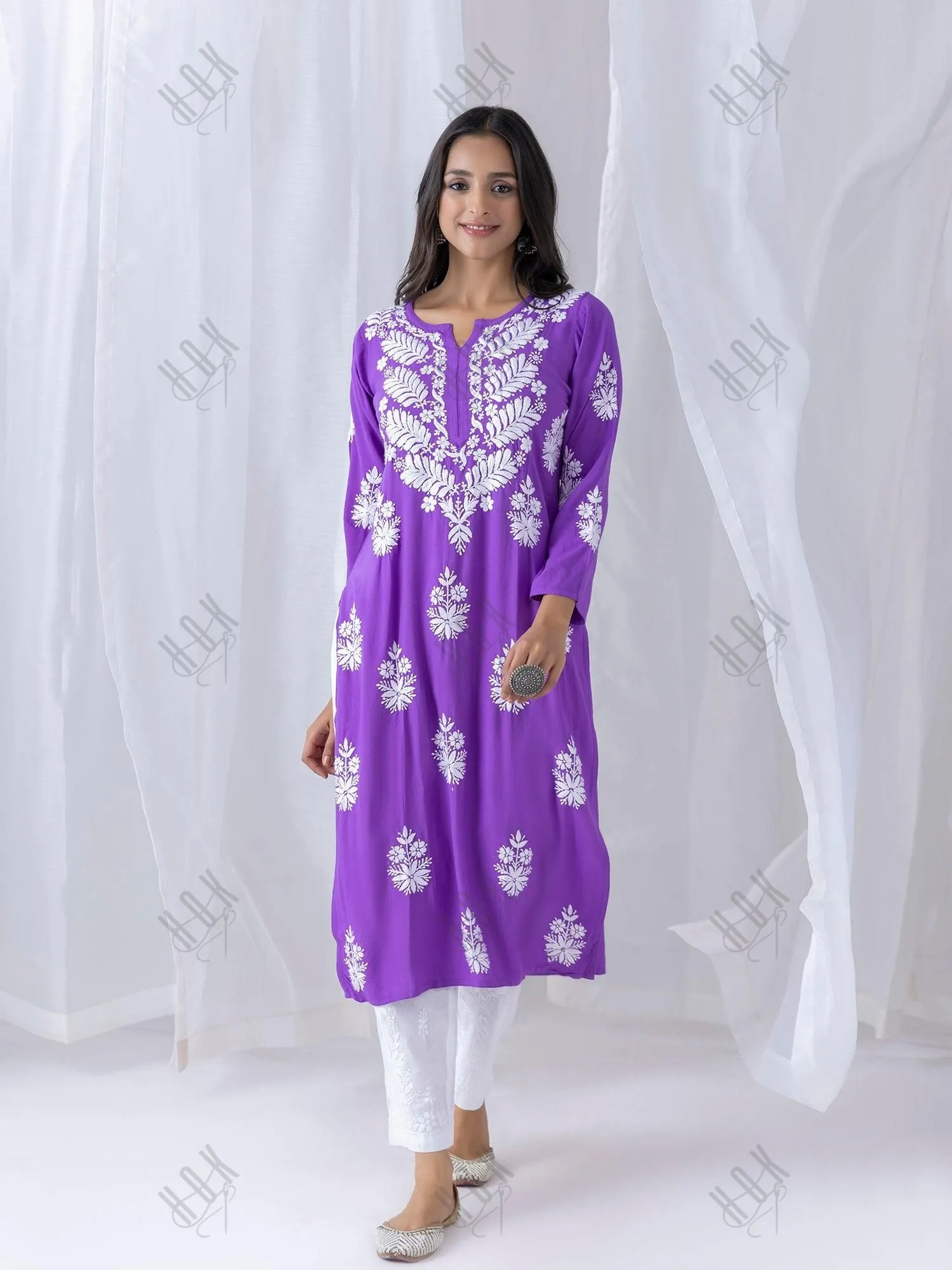 Fizaa chikankari Kurta in Purple